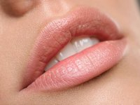ru.depositphotos.com/chika_milan: женские губы