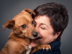  depositphotos/pio3 : женщина с собакой