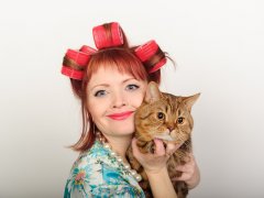 ru.depositphotos.com/ evdoha : хозяйка с котом