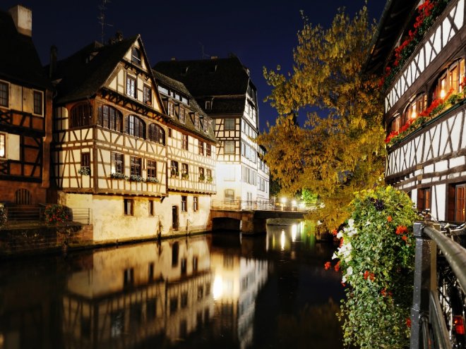 ночной Страсбург